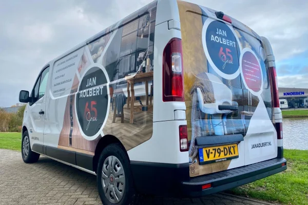 Jan Aolbert bestelbus wrap