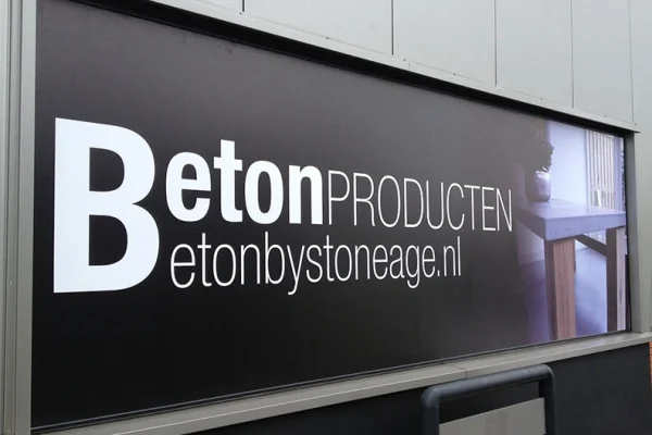Reclamebord Betonbystoneage.nl